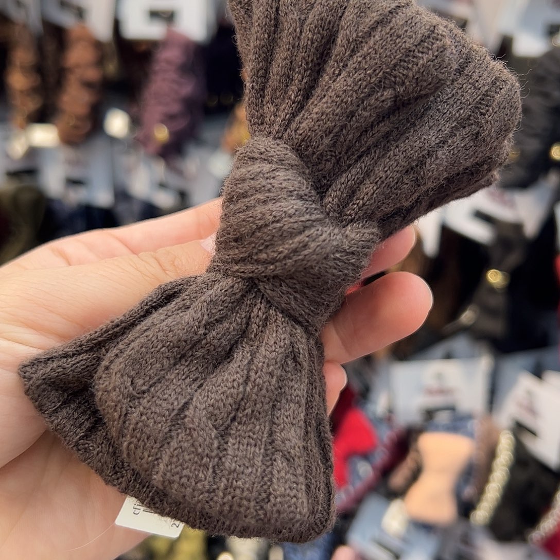 布艺非金属编号08大号香蕉夹