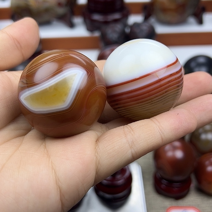 冰***缘玛瑙/玉髓未镶嵌缠丝玛瑙原石小品石