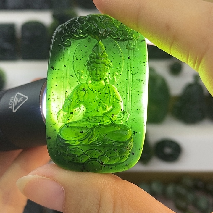 蛇纹石玉未镶嵌观音