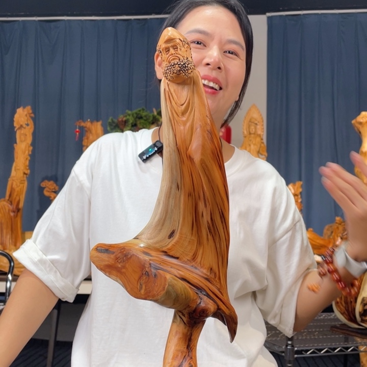 柏木（崖柏）随型摆件