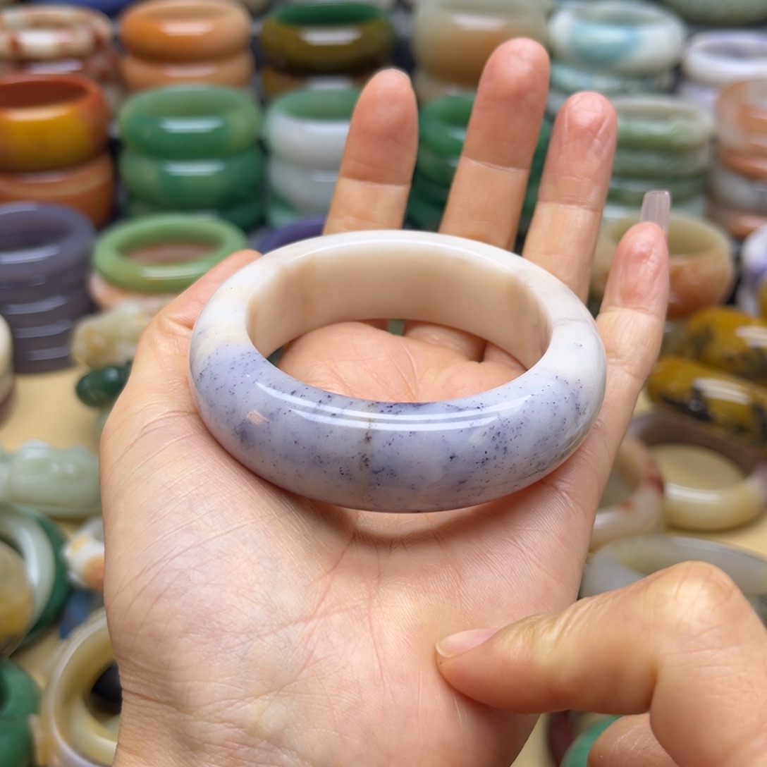 石英质玉手镯未镶嵌不退