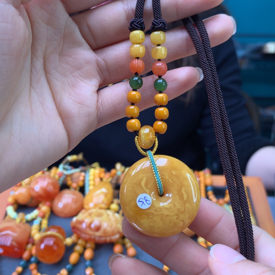 蜜蜡未镶嵌颈饰天然