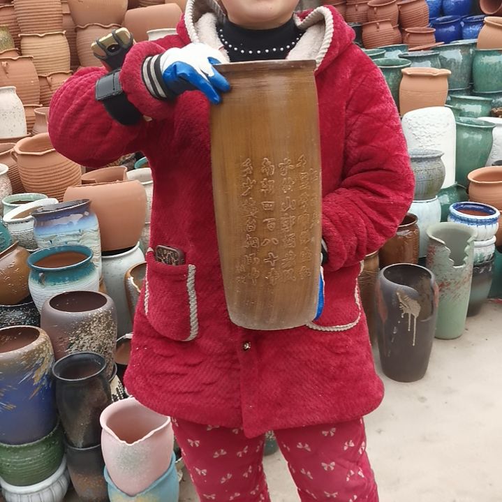 红陶口16高40瑕疵