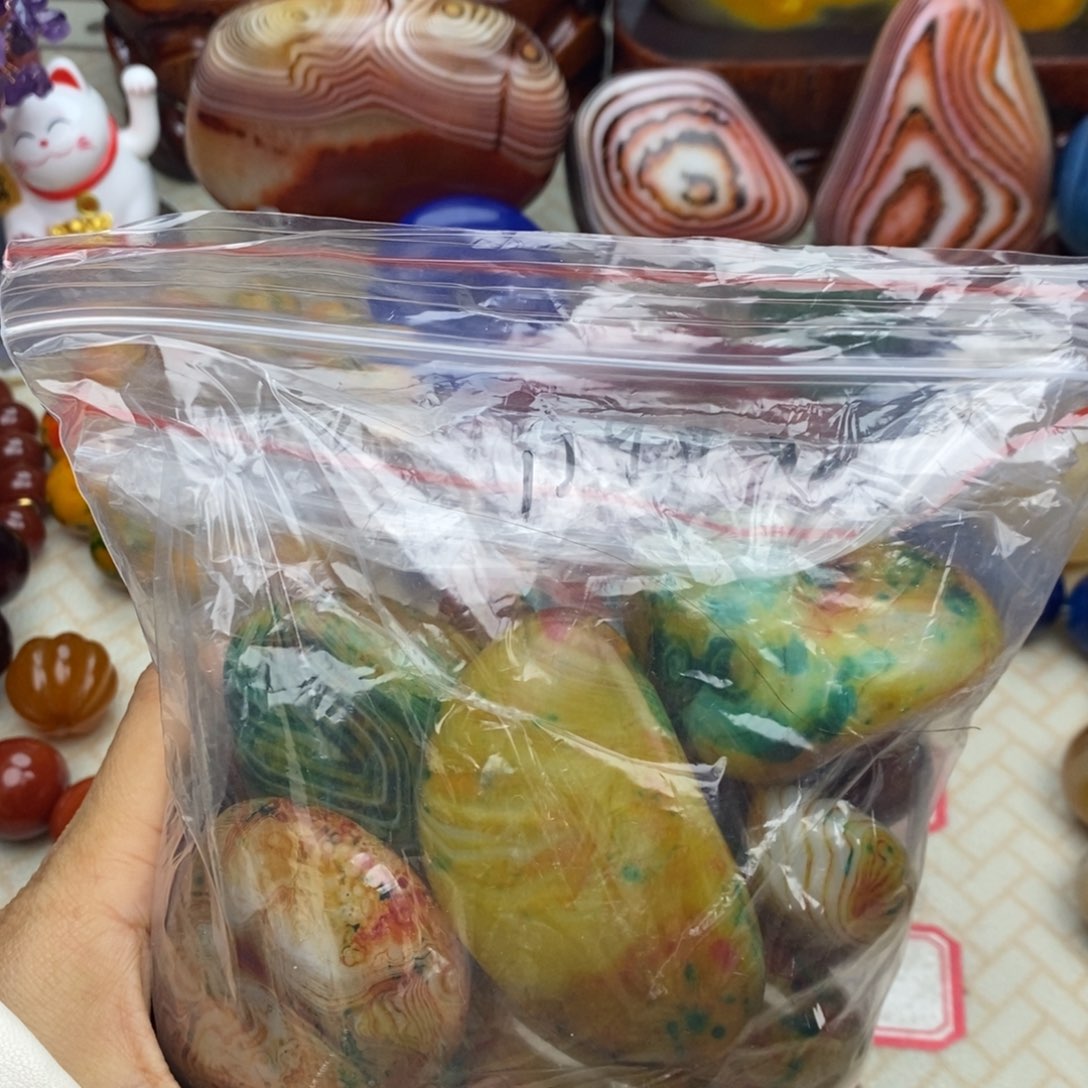 飝***玛瑙/玉髓未镶嵌颈饰