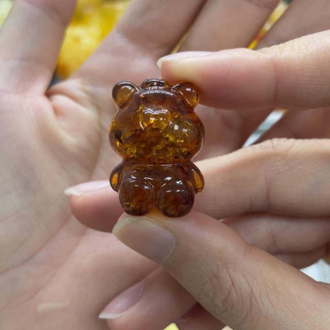 琥珀未镶嵌裸石天然琥珀