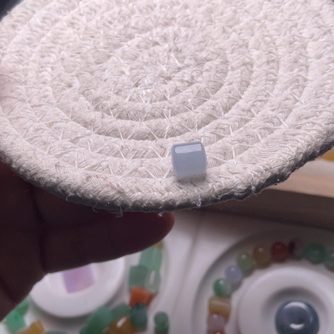 未镶嵌手链翡翠卡7.4卡7.8蓝桶