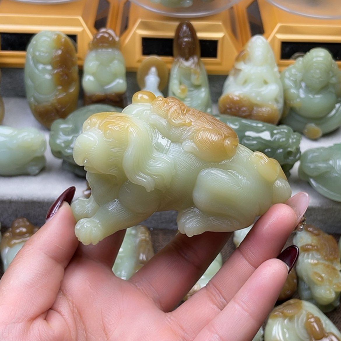 【闪购商品】和田玉把件未镶嵌踏*行