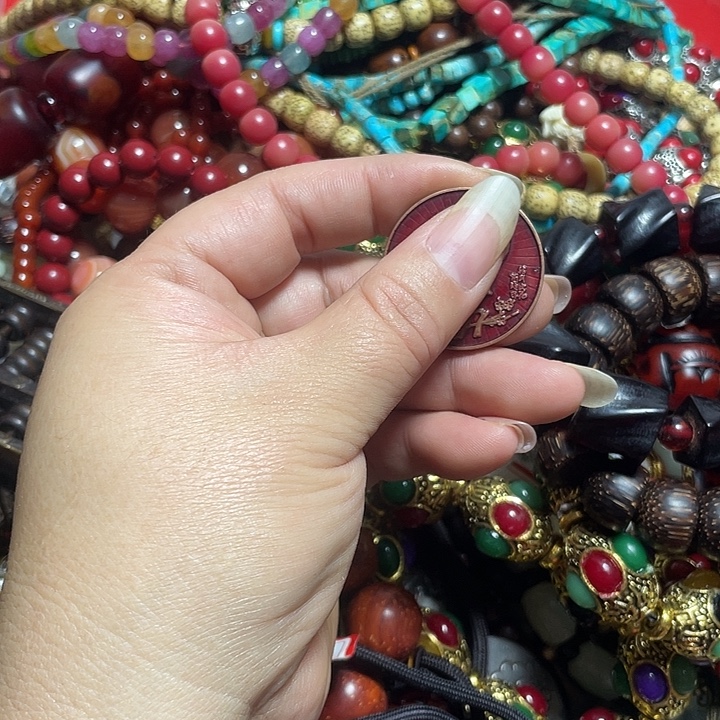 琉璃/树脂/塑料类