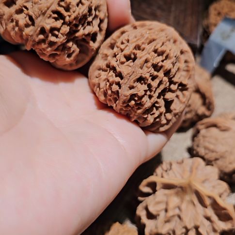 文玩核桃吊坠45南疆