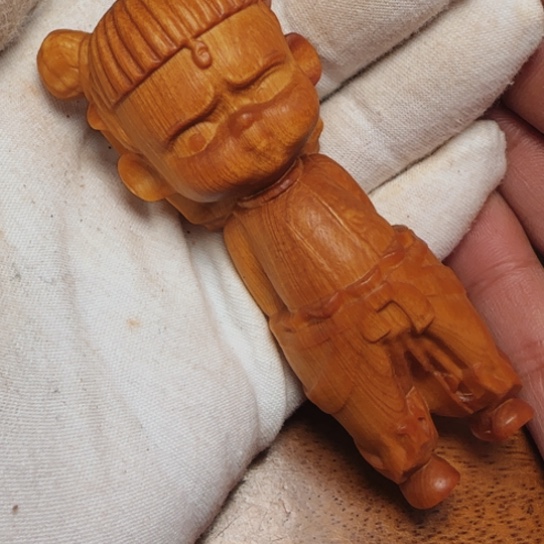 柏木（崖柏）全陈化老料把件