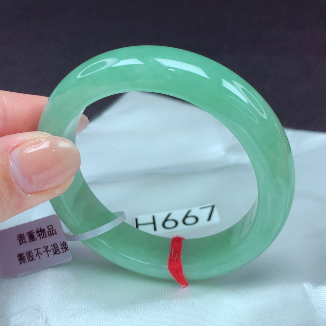 翡翠手镯未镶嵌手镯88