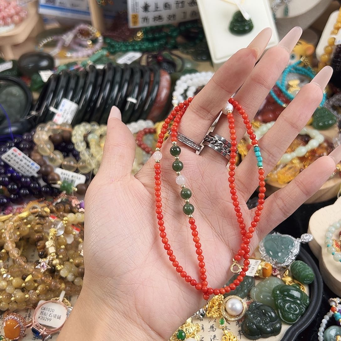 南红玛瑙未镶嵌颈饰佑**弃