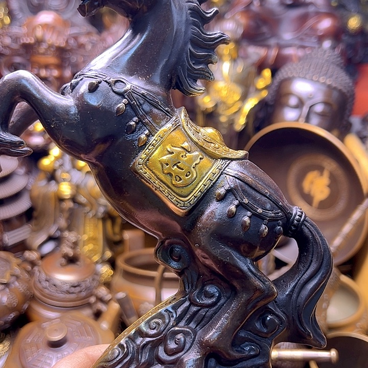 铜122566789767876678667788