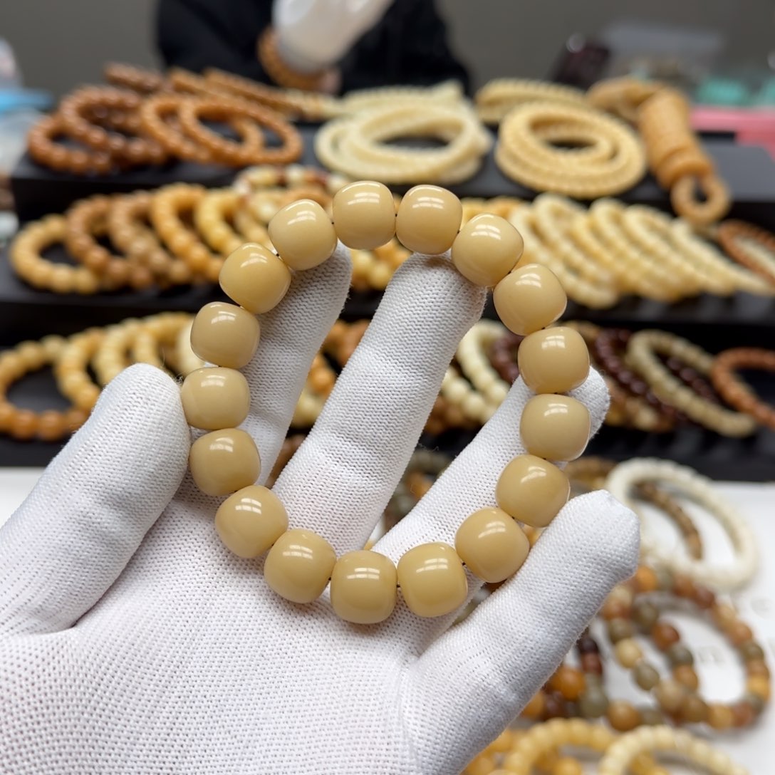 【闪购商品】菩提根/象牙果手串13×14 8-10年 微瑕