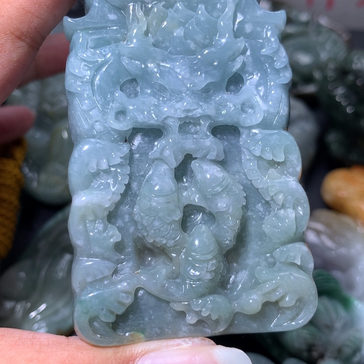 翡翠未镶嵌颈饰保真天然a货翡翠