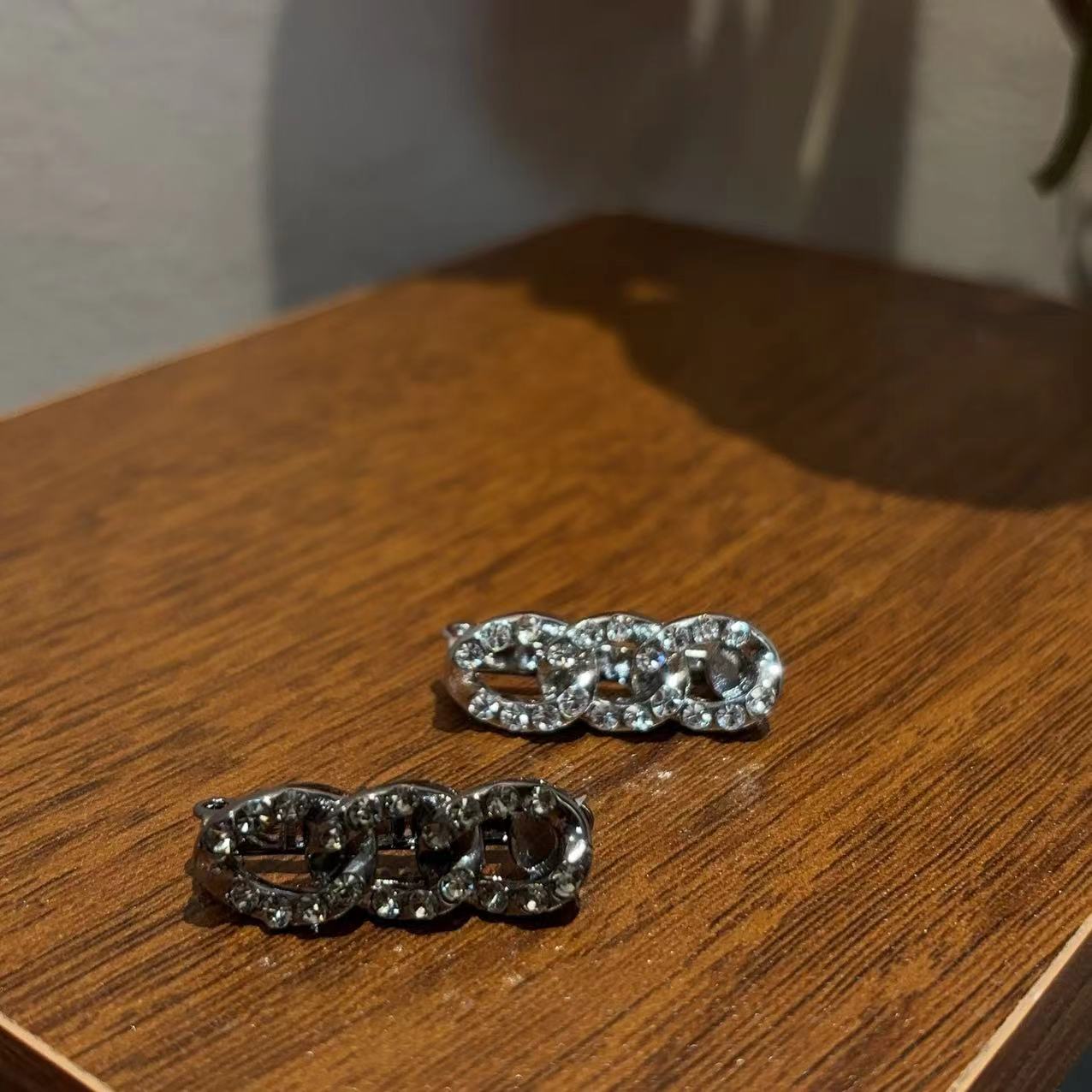 时尚气质小众闪闪发夹Y447磁吸发夹