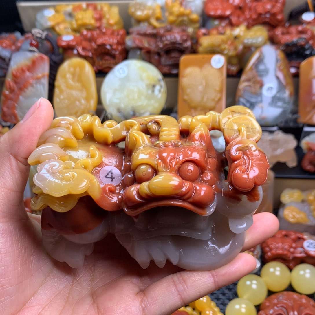 石英质玉（黄龙玉）挂件未镶嵌大*