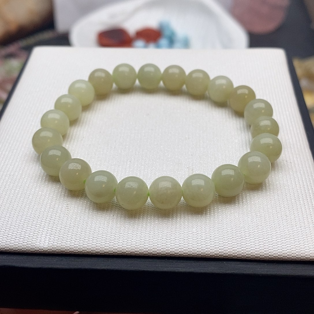 水晶手串未镶嵌……