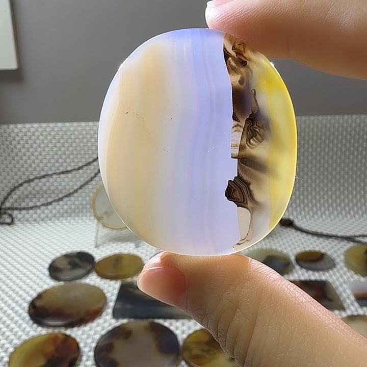 玛瑙/玉髓未镶嵌吊坠(不含链)18