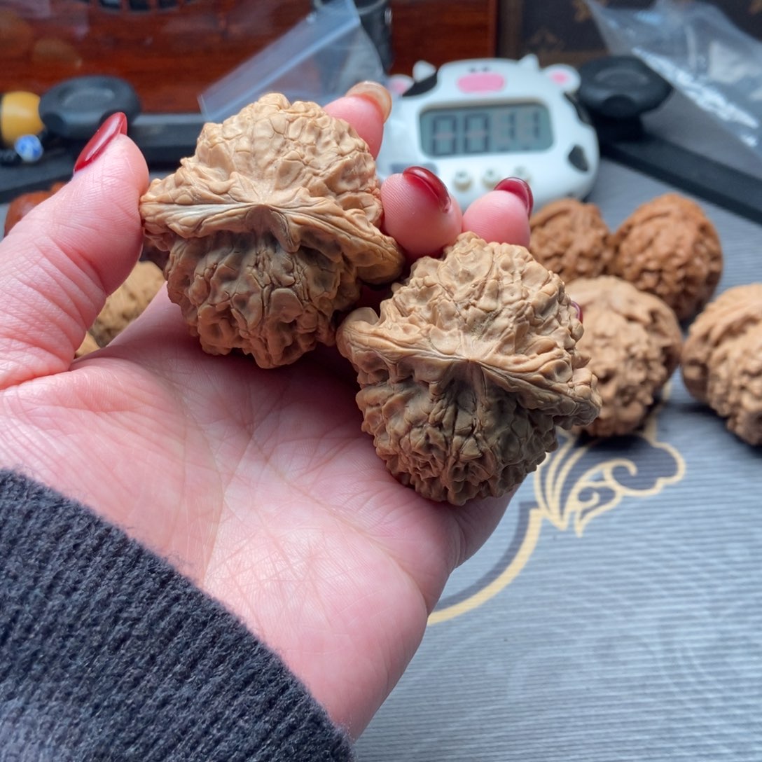 用***8文玩核桃吊坠核桃