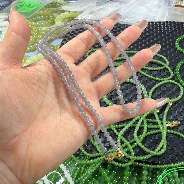 @***见和田玉未镶嵌颈饰