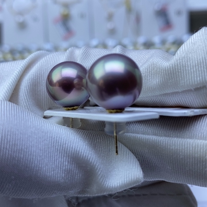 18K金镶嵌淡水珍珠耳饰