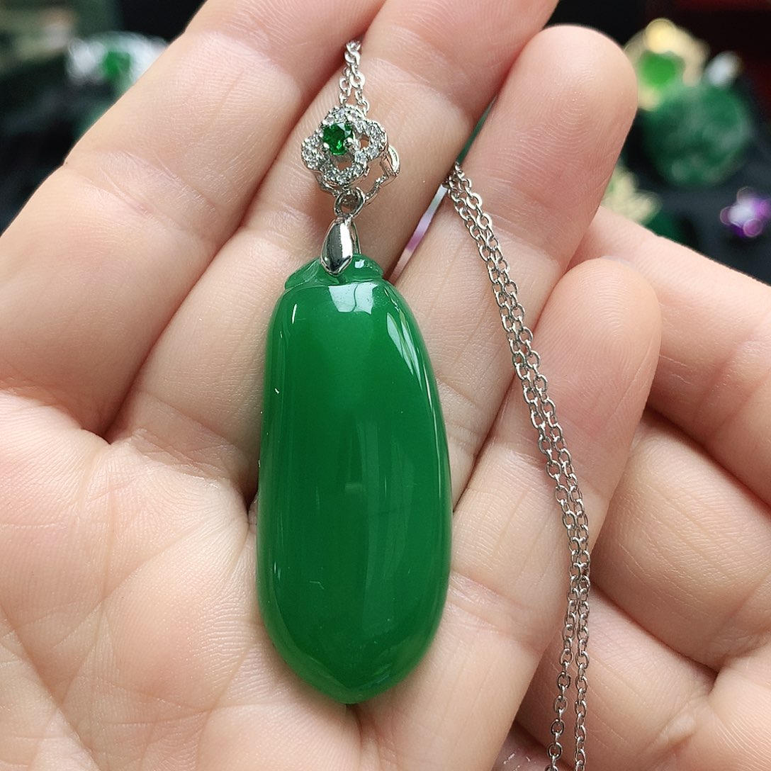 玛瑙/玉髓吊坠未镶嵌