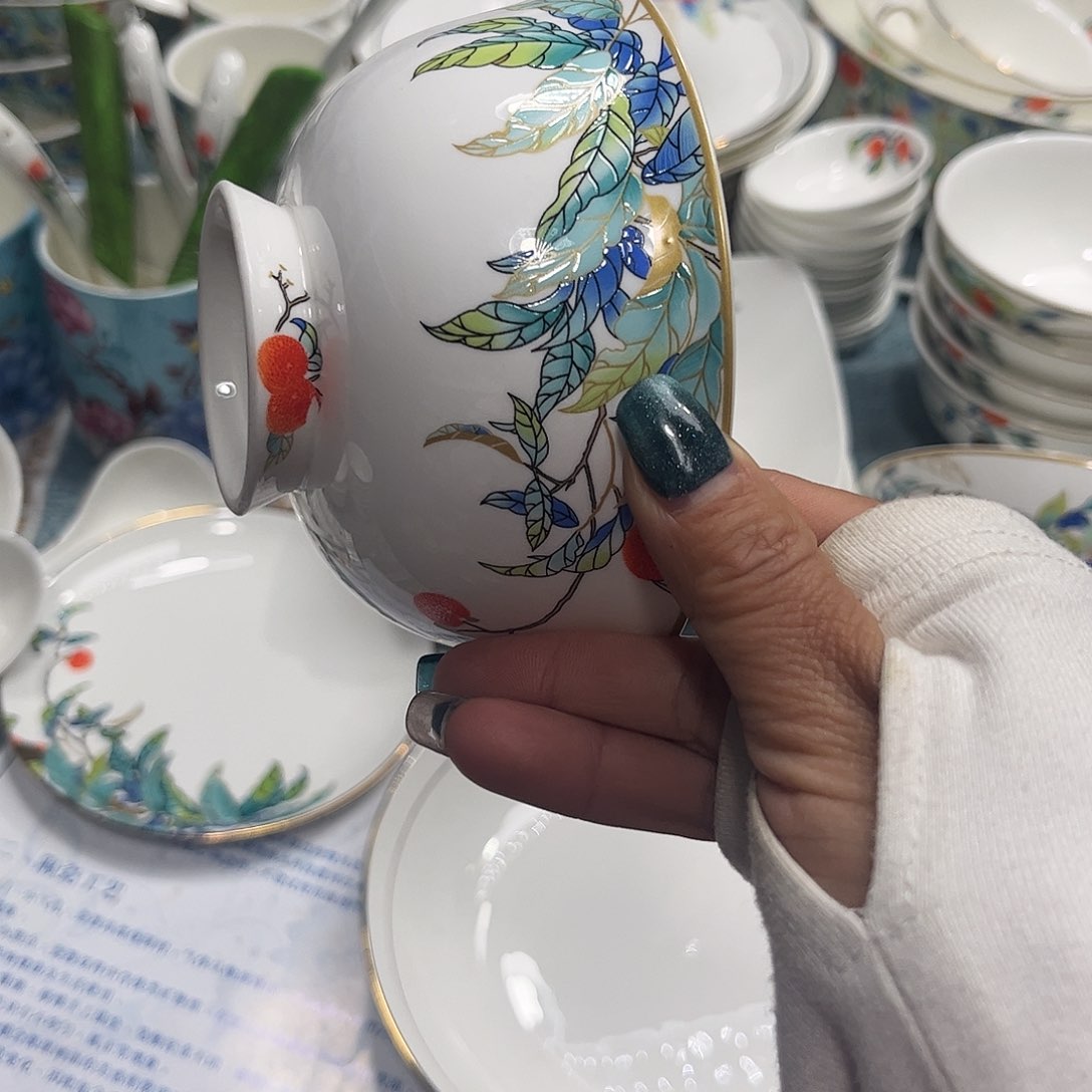 瓷片荔枝碗六个4.5寸