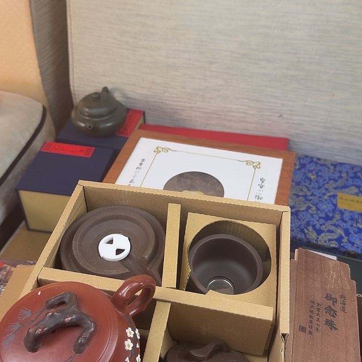 E****手工艺品琉璃瓷器瓷器