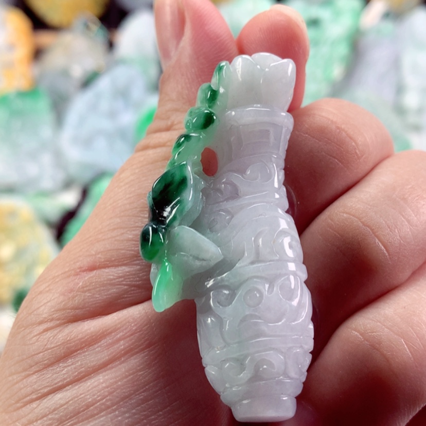 【闪购商品】翡翠吊坠(不含链)未镶嵌