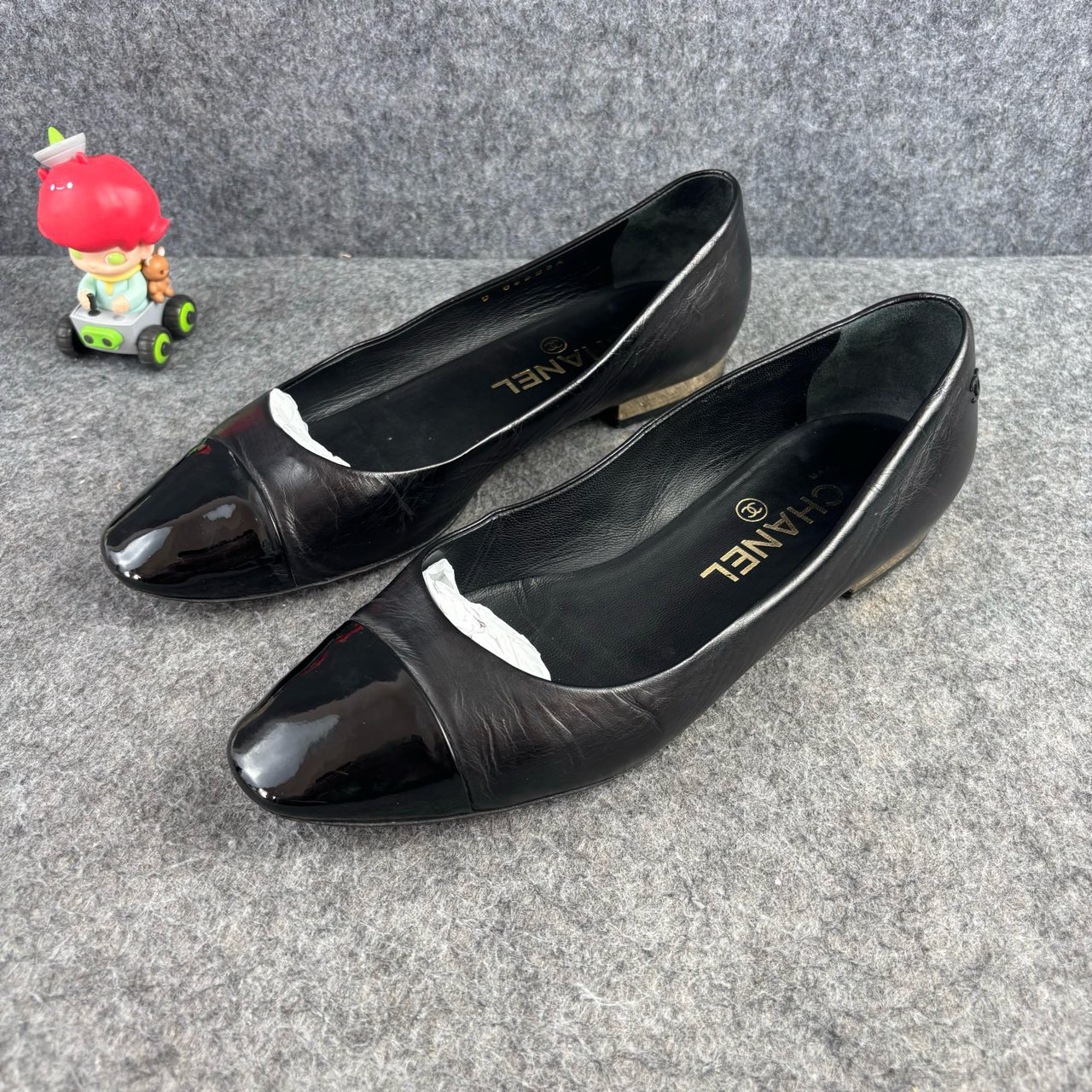 95新 Chanel/香奈儿 纯黑双C扣低跟鞋 35码 YLP2105