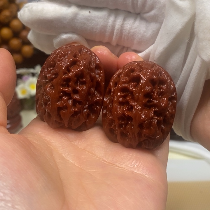 文玩核桃吊坠将军膀