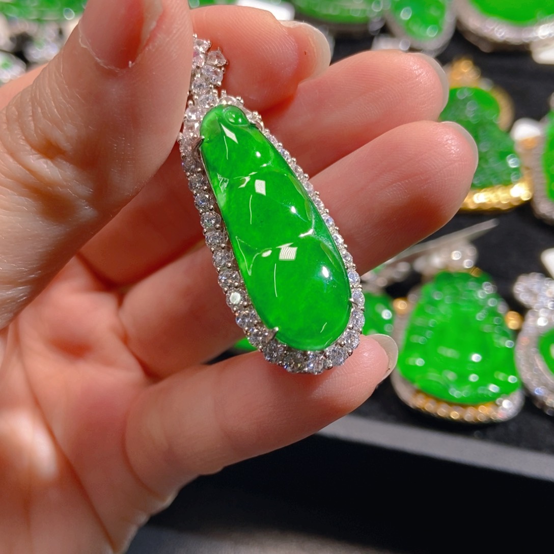 翡翠吊坠(不含链)银S925镶嵌