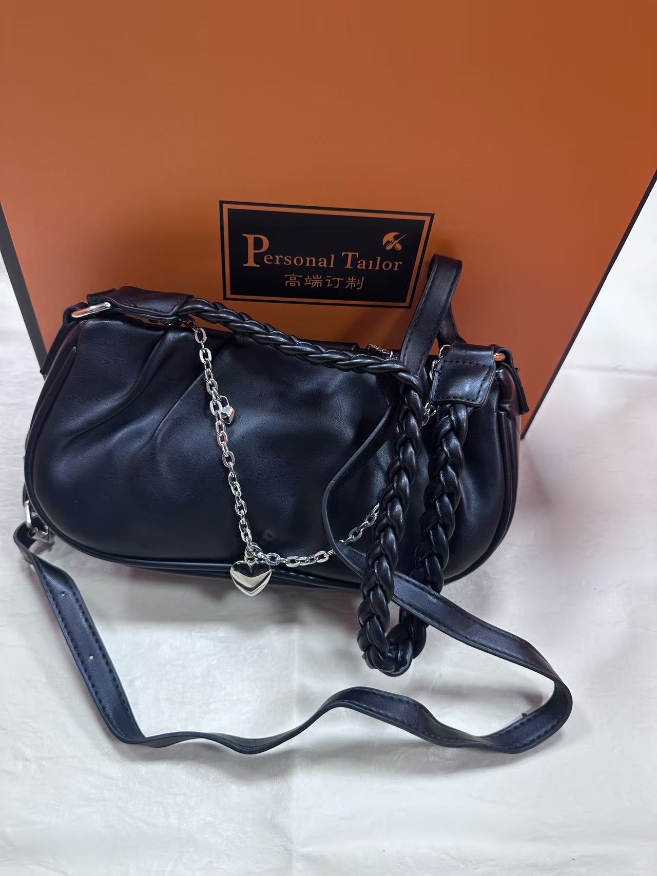 女士防刮双根拉链腋下包时尚斜挎包耐磨单根