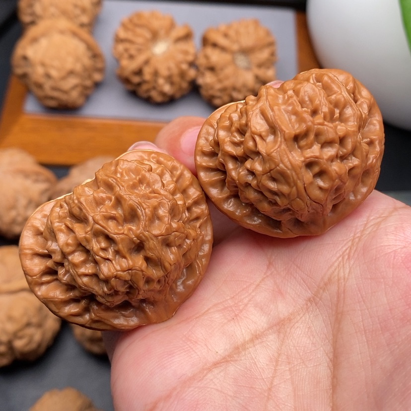 【闪购商品】文玩核桃把件宫灯全品40.5