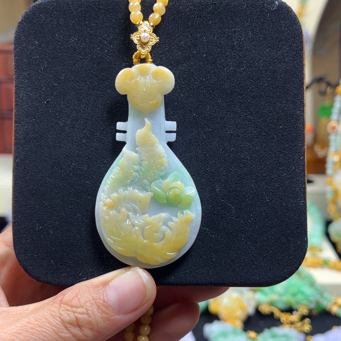 翡翠未镶嵌颈饰天然翡翠