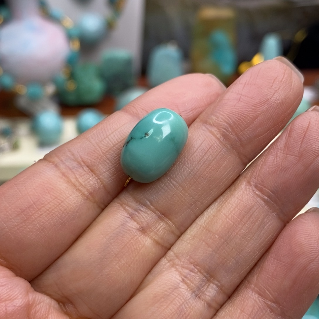 绿松石未镶嵌珠宝奇石10×14.1