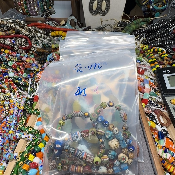 颈饰玻璃兔叽专拍 235