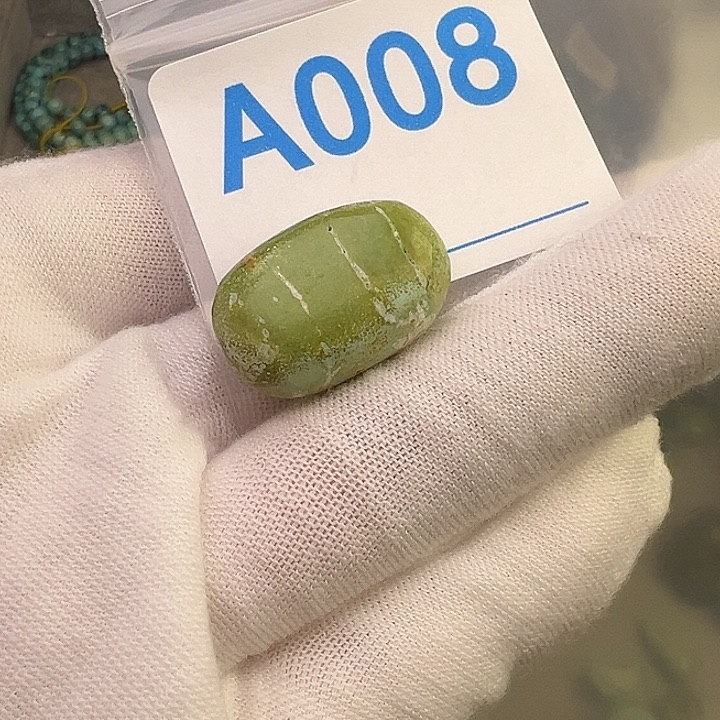 南红玛瑙未镶嵌珠宝奇石