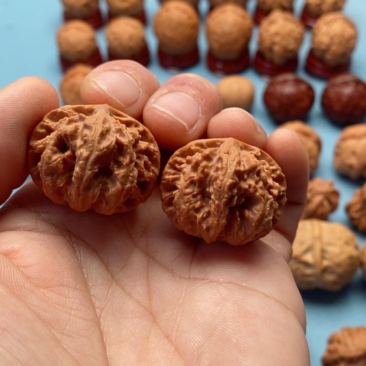 文玩核桃把件精品文玩手捻粗筋磨盘元