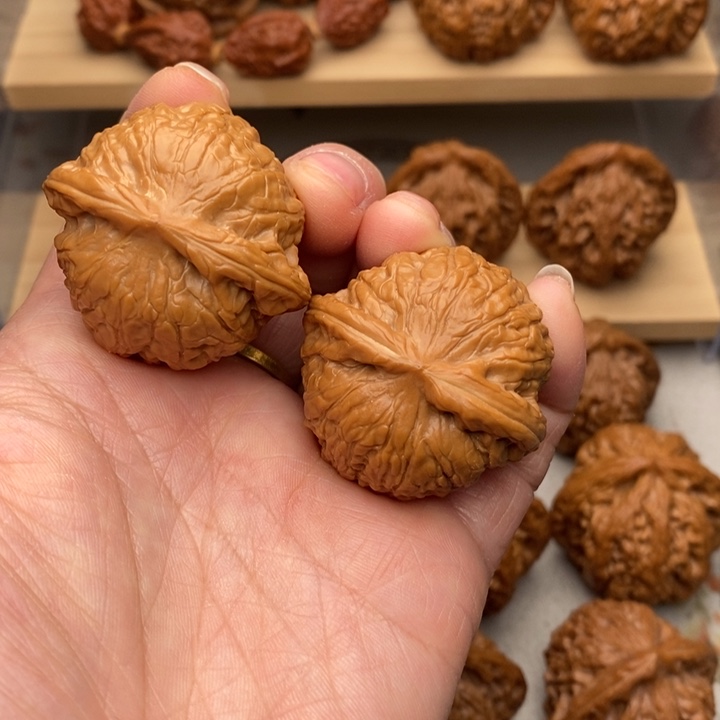 用***3核桃把件文玩核桃乾隆磨