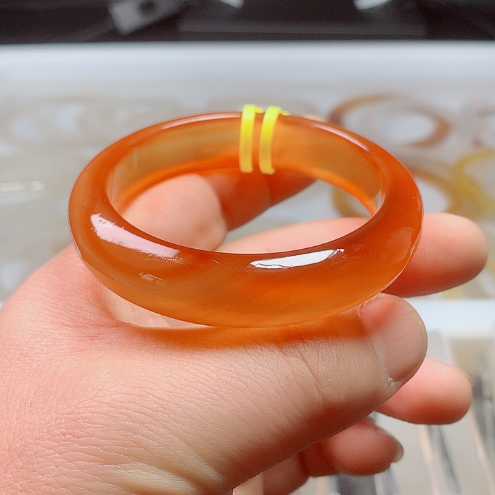 手镯玛瑙/玉髓未镶嵌