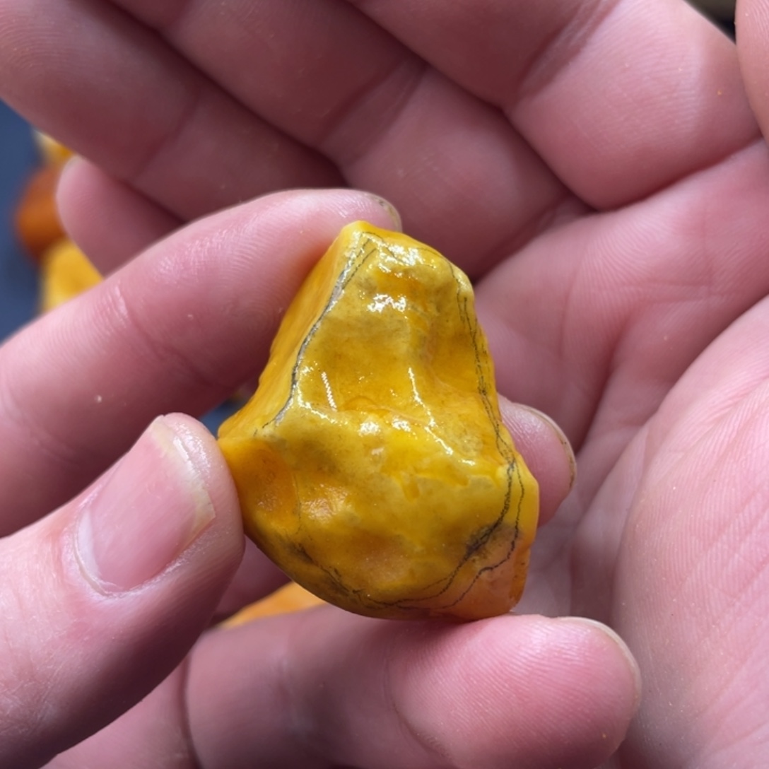 ****”定制琥珀未镶嵌蜜蜡订制水滴