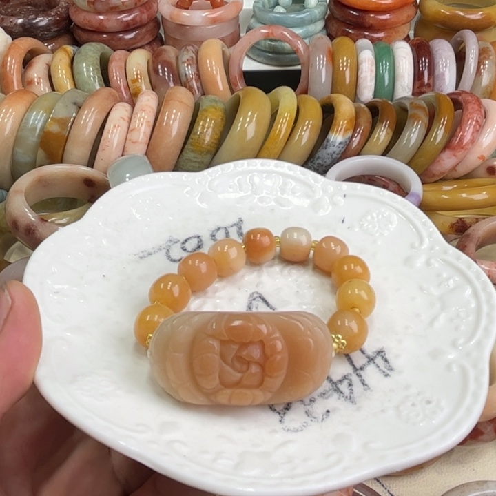 石英质玉手牌未镶嵌