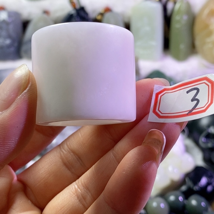 和田玉边角料未镶嵌