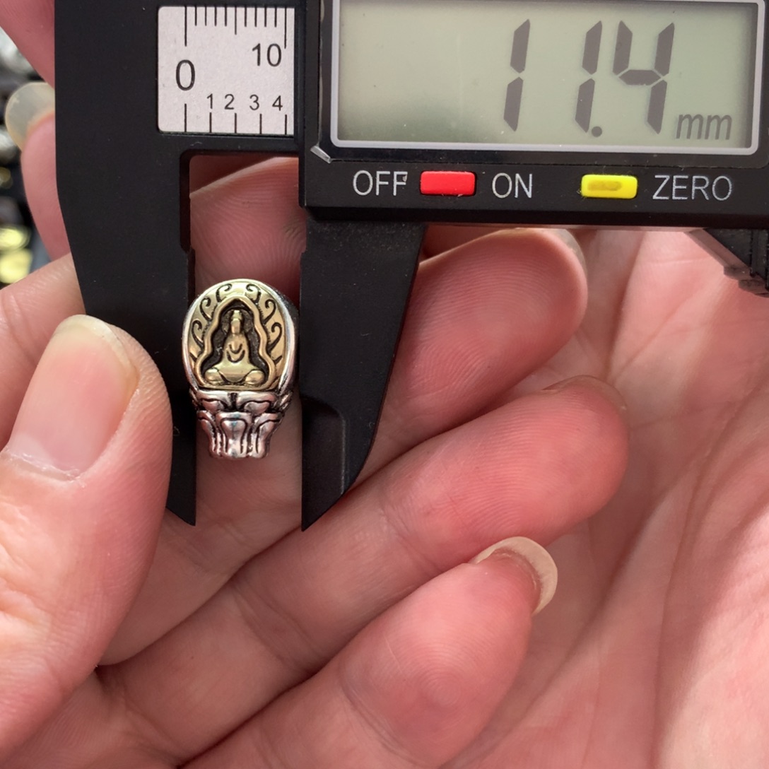 集芙饰品批发号：040