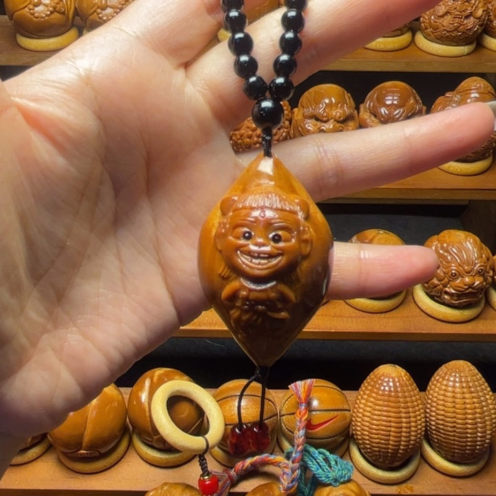 橄榄核把件我命由我不由天哪吒