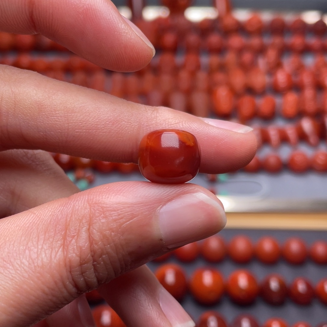 大***艺南红玛瑙未镶嵌其他W11.8瓦西双色老型珠