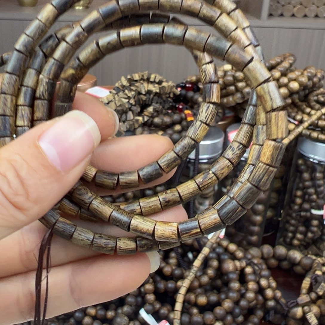 月***星沉香碎屑沉香奇楠沉香汝湖品种卡0.4桶珠多圈9.8克