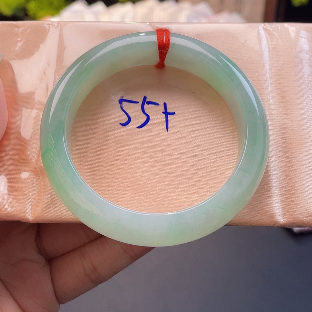 翡翠手镯未镶嵌6号